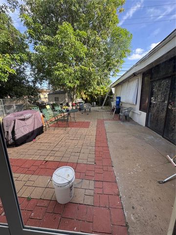 52 E 50th Place, Hialeah, FL 33013