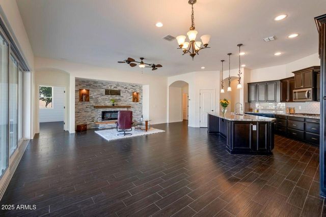 22174 E CREEKSIDE Drive, Queen Creek, AZ 85142