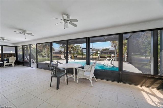 6128 Cocos DR, Fort Myers, FL 33908
