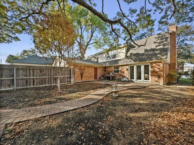 1427 Stagecoach Drive, Richardson, TX 75080