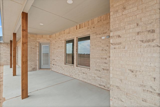 5421 County Road 6100, Lubbock, TX 79415
