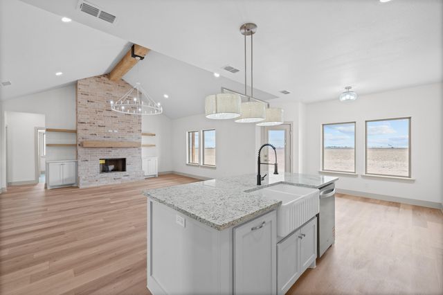 5421 County Road 6100, Lubbock, TX 79415