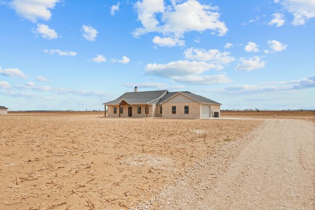 5421 County Road 6100, Lubbock, TX 79415
