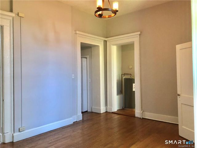 548 Chapel Street 1r, New Haven, CT 06511