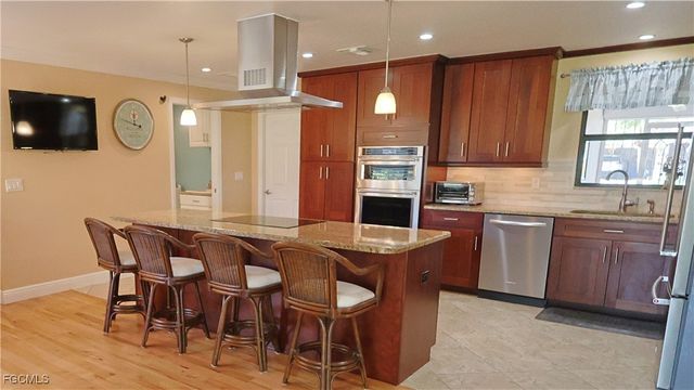 5688 Arvine CIR, Fort Myers, FL 33919