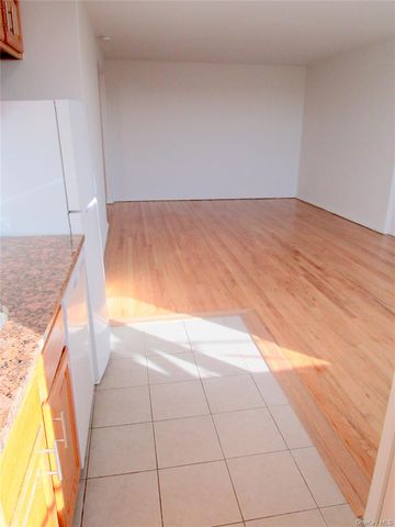 595 McLean Avenue 6A, Yonkers, NY 10705