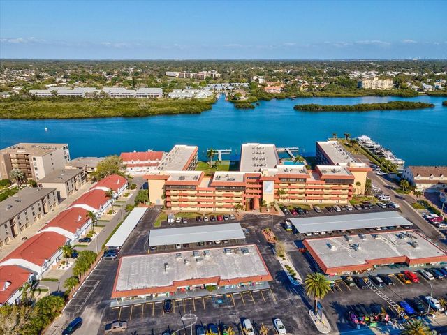 19701 GULF BOULEVARD 105, Indian Shores, FL 33785