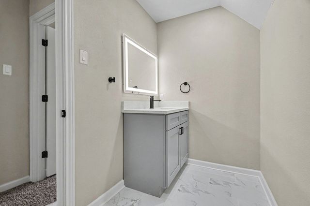 626 Bradfield Drive, Garland, TX 75042