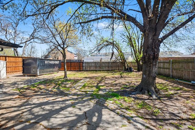 626 Bradfield Drive, Garland, TX 75042