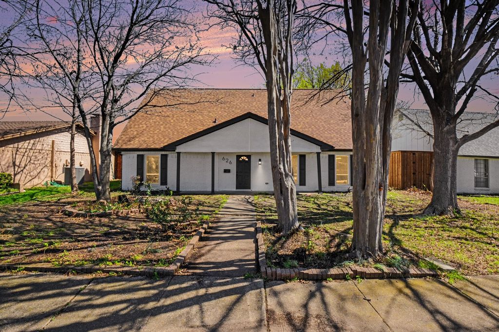 626 Bradfield Drive, Garland, TX 75042