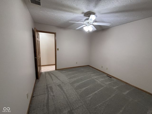 2856 Colony Lake East Drive, Plainfield, IN 46168