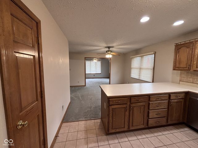 2856 Colony Lake East Drive, Plainfield, IN 46168