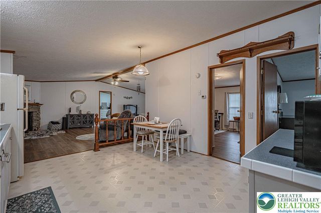 5434 Barclay Court, Lower Macungie Twp, PA 18062