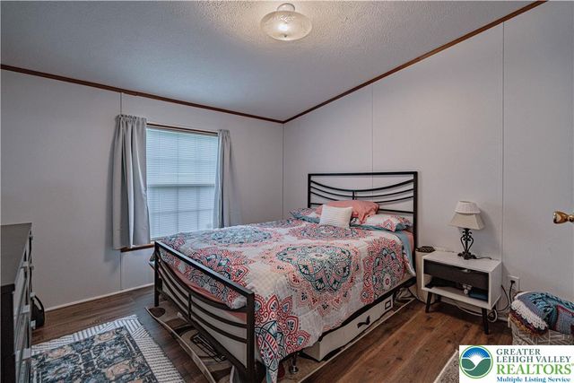 5434 Barclay Court, Lower Macungie Twp, PA 18062