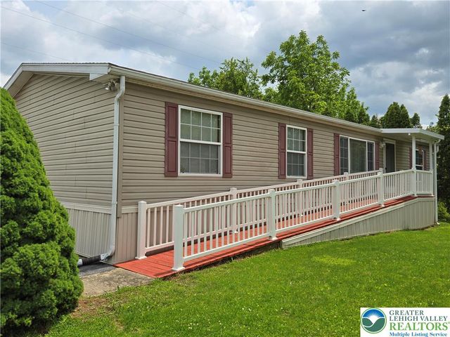 5434 Barclay Court, Lower Macungie Twp, PA 18062