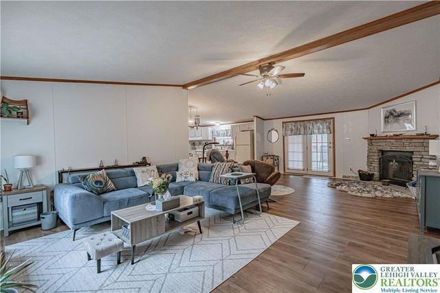 5434 Barclay Court, Lower Macungie Twp, PA 18062