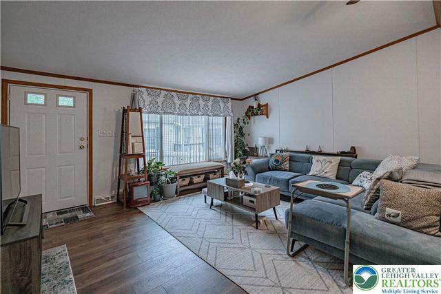 5434 Barclay Court, Lower Macungie Twp, PA 18062
