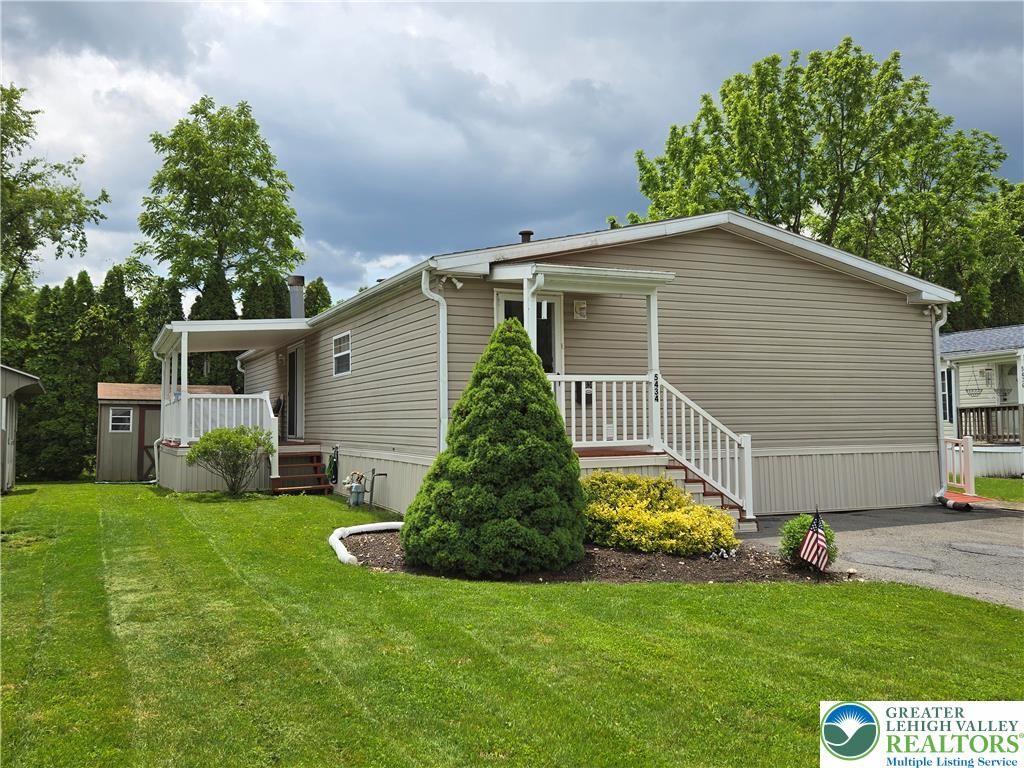 5434 Barclay Court, Lower Macungie Twp, PA 18062