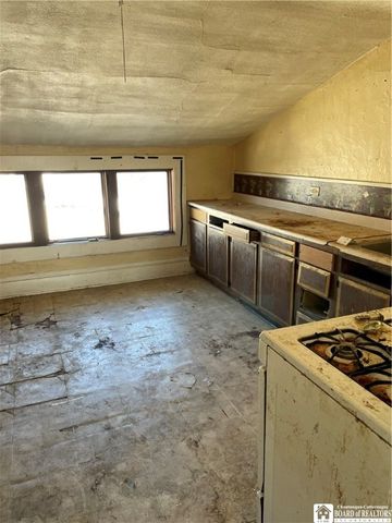 234 Mckinley Avenue, Jamestown, NY 14701