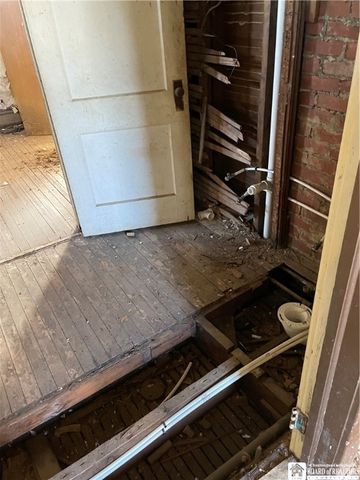 234 Mckinley Avenue, Jamestown, NY 14701