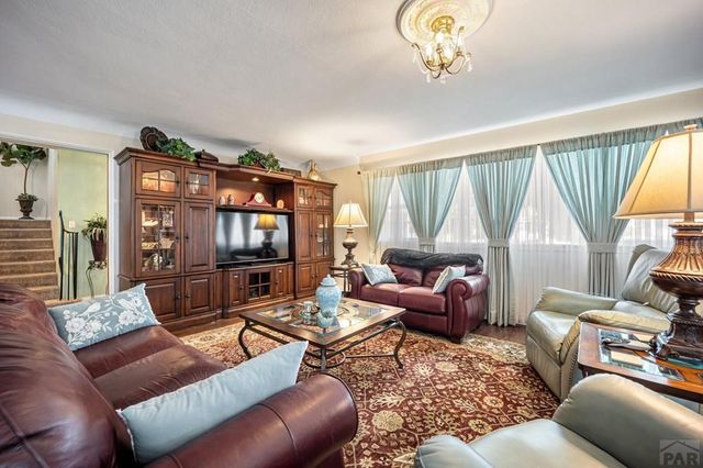 814 Raton Ave, La Junta, CO 81050