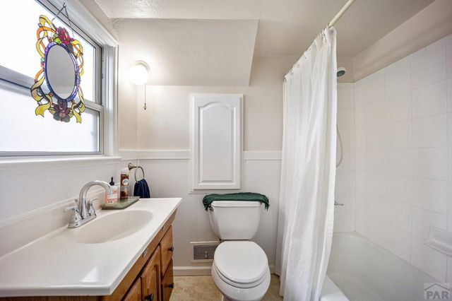 814 Raton Ave, La Junta, CO 81050