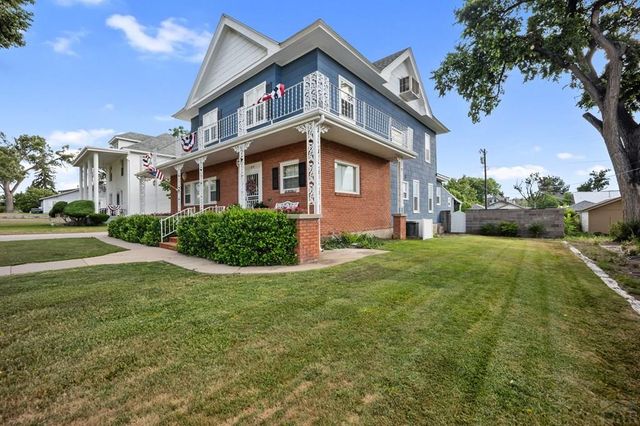 814 Raton Ave, La Junta, CO 81050