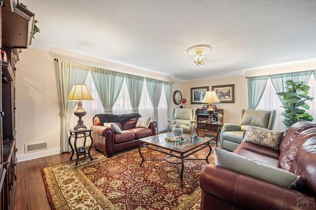 814 Raton Ave, La Junta, CO 81050