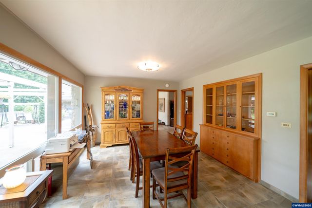 455 W High St, Stayton, OR 97383