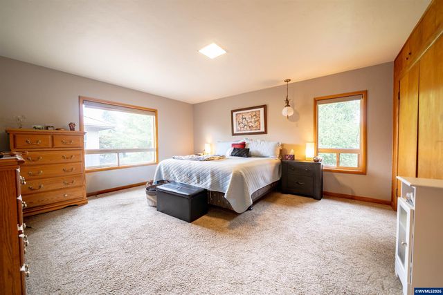455 W High St, Stayton, OR 97383