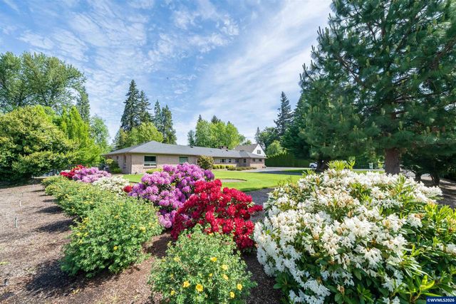 455 W High St, Stayton, OR 97383