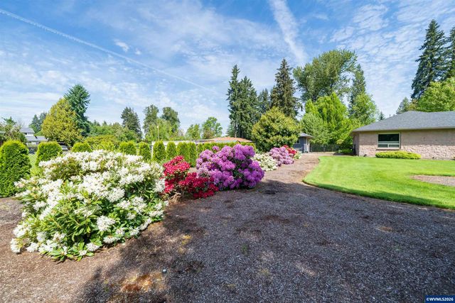 455 W High St, Stayton, OR 97383