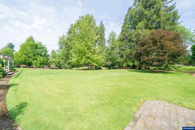 455 W High St, Stayton, OR 97383