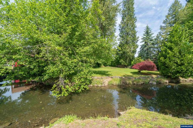 455 W High St, Stayton, OR 97383