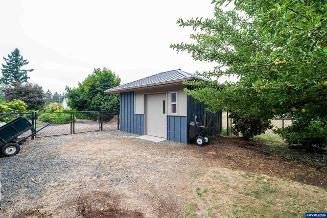 455 W High St, Stayton, OR 97383