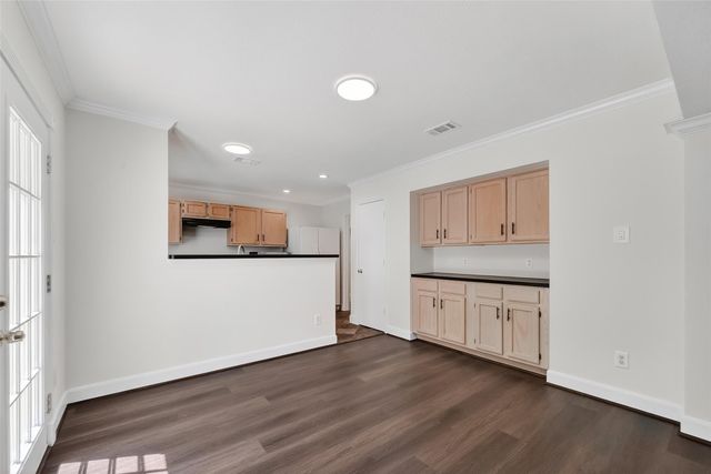 3938 Vauxhall Drive S, Houston, TX 77047