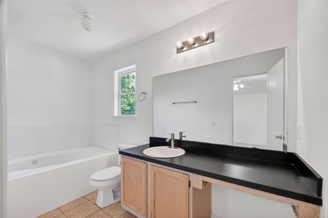 3938 Vauxhall Drive S, Houston, TX 77047