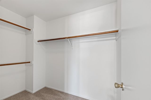 3938 Vauxhall Drive S, Houston, TX 77047