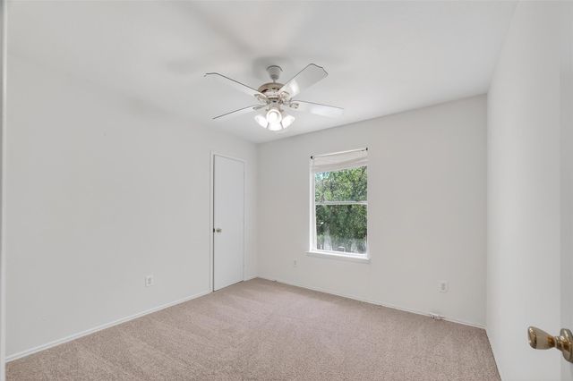 3938 Vauxhall Drive S, Houston, TX 77047