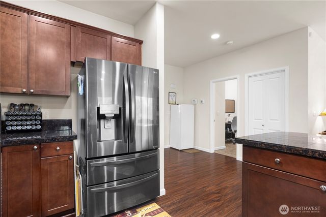 7913 152nd Street Ct E, Puyallup, WA 98375