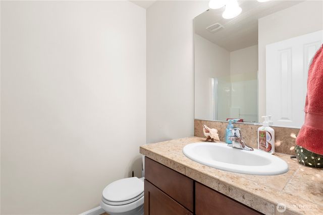 7913 152nd Street Ct E, Puyallup, WA 98375