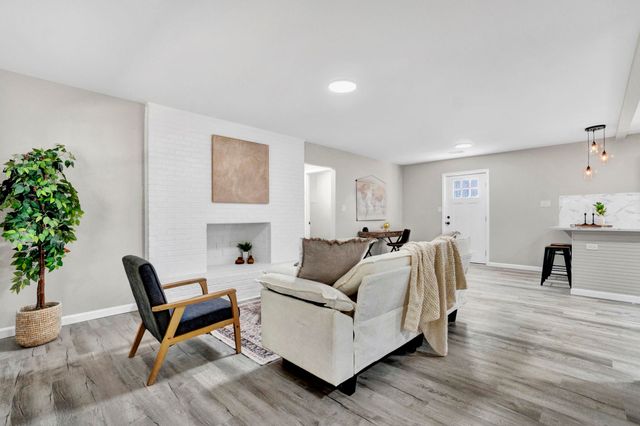 16 Willow Pines Court, Spartanburg, SC 29303