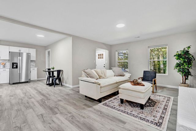 16 Willow Pines Court, Spartanburg, SC 29303