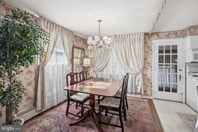 59 N CHESTER AVE, Delran, NJ 08075