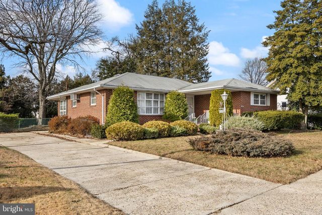 59 N CHESTER AVE, Delran, NJ 08075