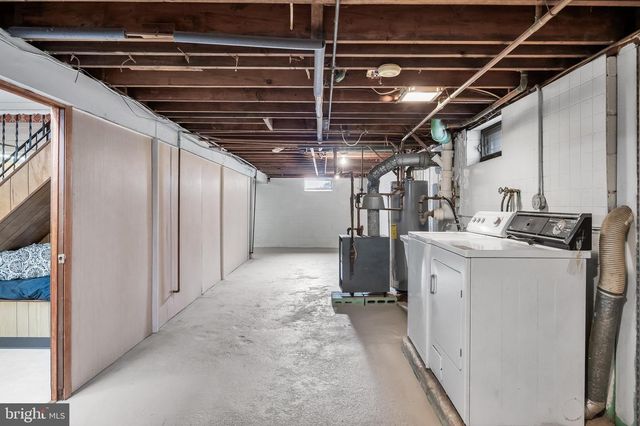 59 N CHESTER AVE, Delran, NJ 08075