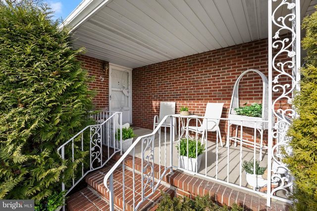 59 N CHESTER AVE, Delran, NJ 08075