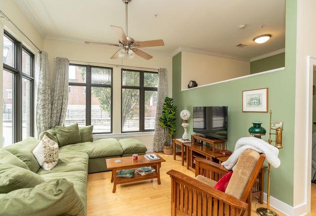 129 Walnut St Unit 22, Chattanooga, TN 37403