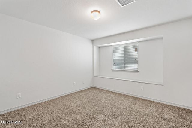 12235 joaquin roman Lane, El Paso, TX 79938