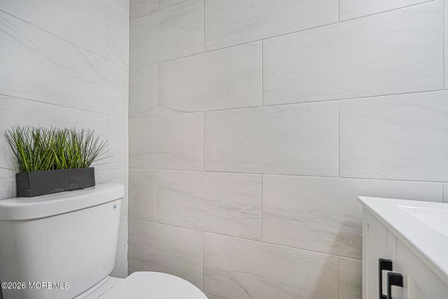 160 Westbrook Drive, Toms River, NJ 08757